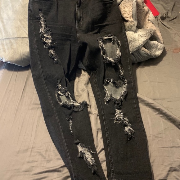 Honey Bum Jeans - Picture 2 of 2